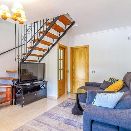 Stunning home in Los Alczares with WiFi&2 Bedrooms Los Alcázares Exterior foto