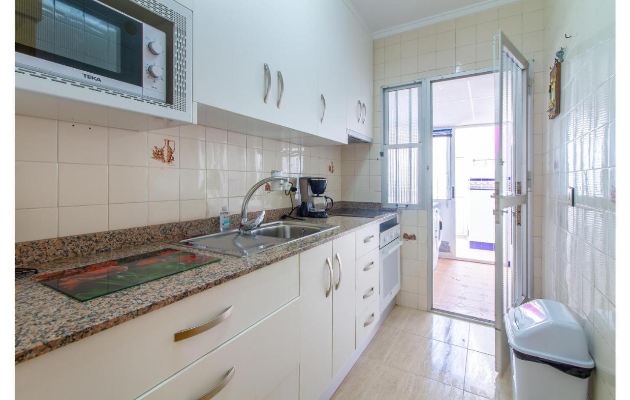 Stunning home in Los Alczares with WiFi&2 Bedrooms Los Alcázares Exterior foto